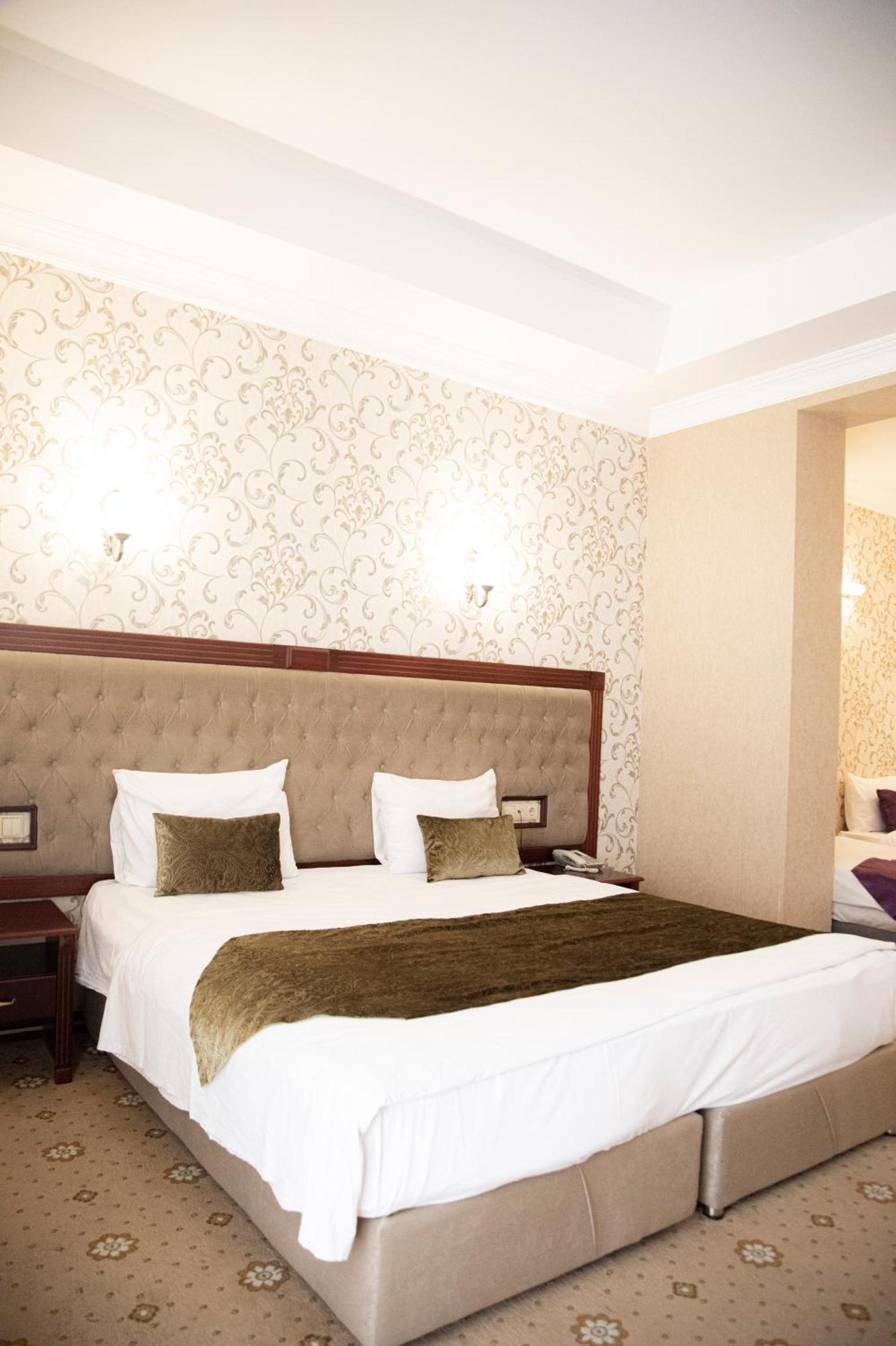 Capitol Hotel Baku Exterior photo